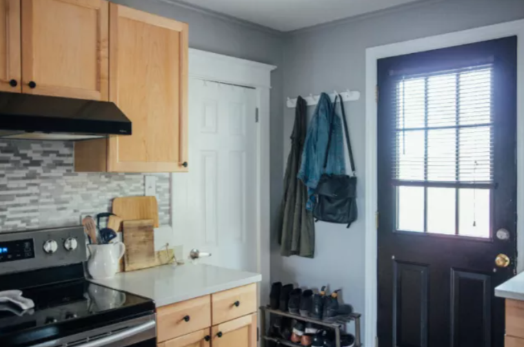 310 Wharncliffe Rd S - Photo 3 of 20