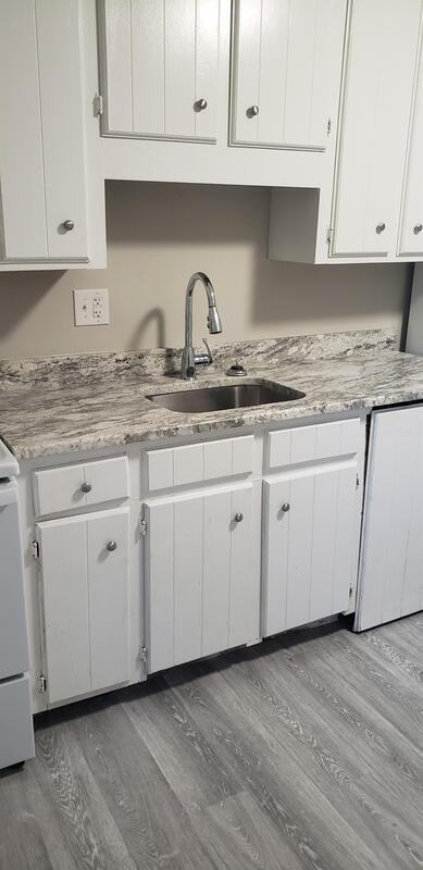 604 Arrington Ave - Photo 3 of 11