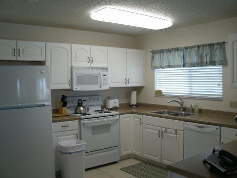 17103 Horizon Lane - Photo 2 of 8