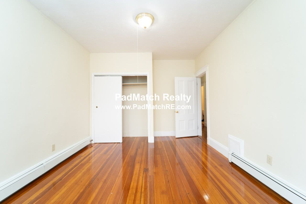 4 Imrie Rd #2 - Photo 2 of 19