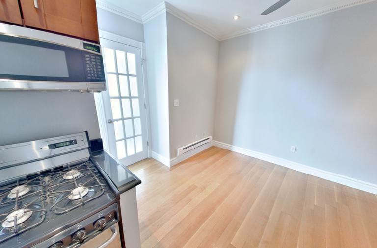 Prince St #44 - Photo 2 of 6