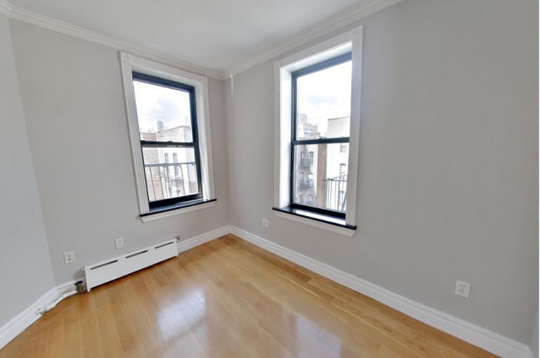 Prince St #44 - Photo 3 of 6