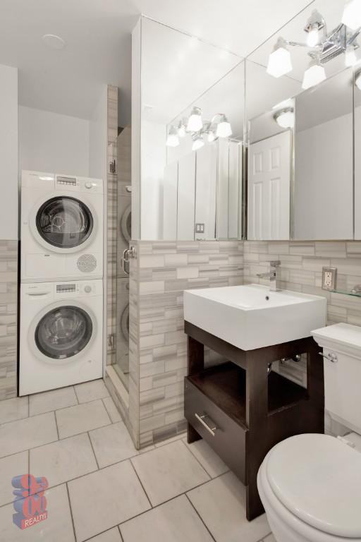 Mott St #8 - Photo 4 of 6