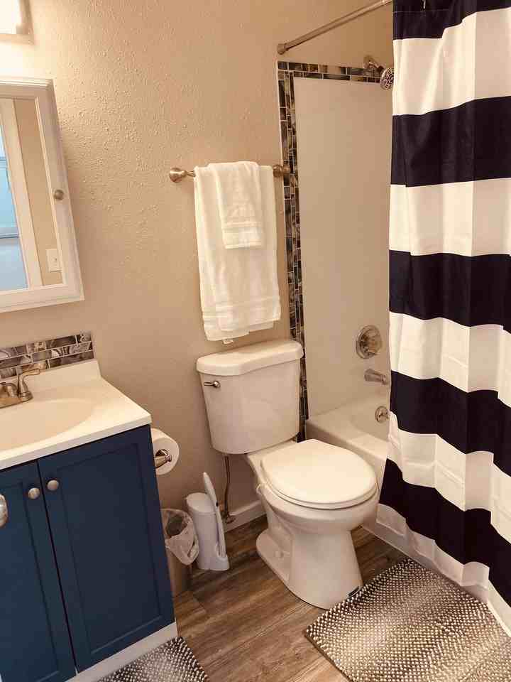 Main St - Photo 7 of 13