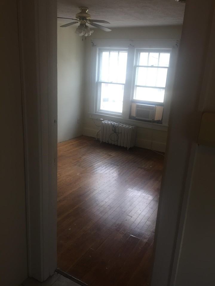 374 Forest Avenue #B - Photo 6 of 19