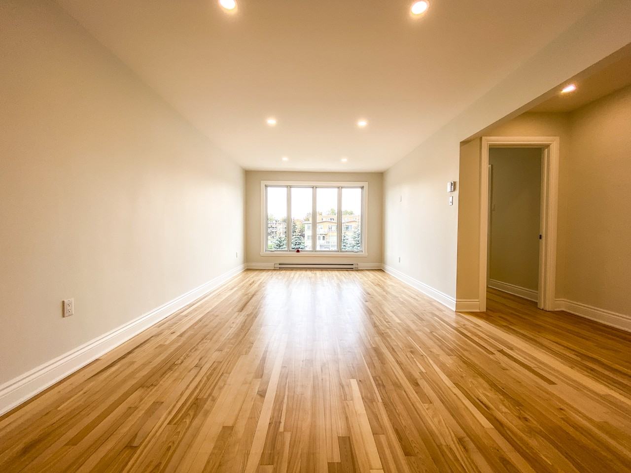 281 69e Av - Photo 3 of 16