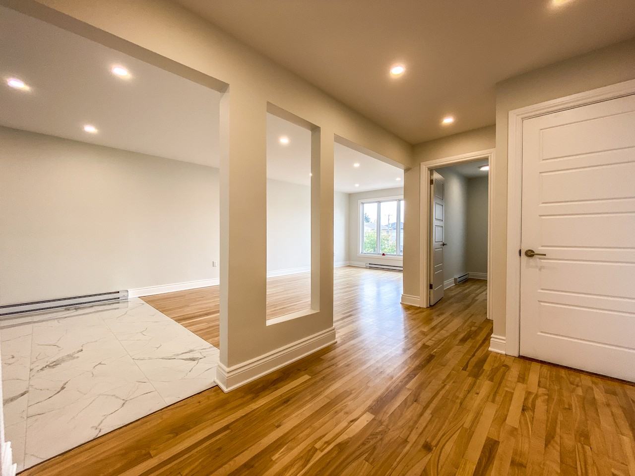 281 69e Av - Photo 2 of 16