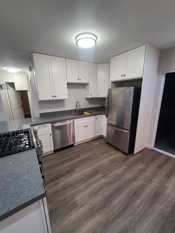 5026 Auburn Dr - Photo 5 of 18