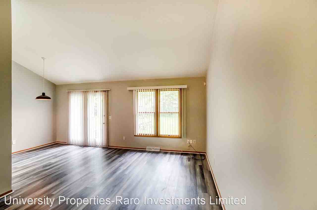 3162 Kylemore - Photo 3 of 23