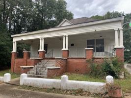 featured image of 1315 17th St