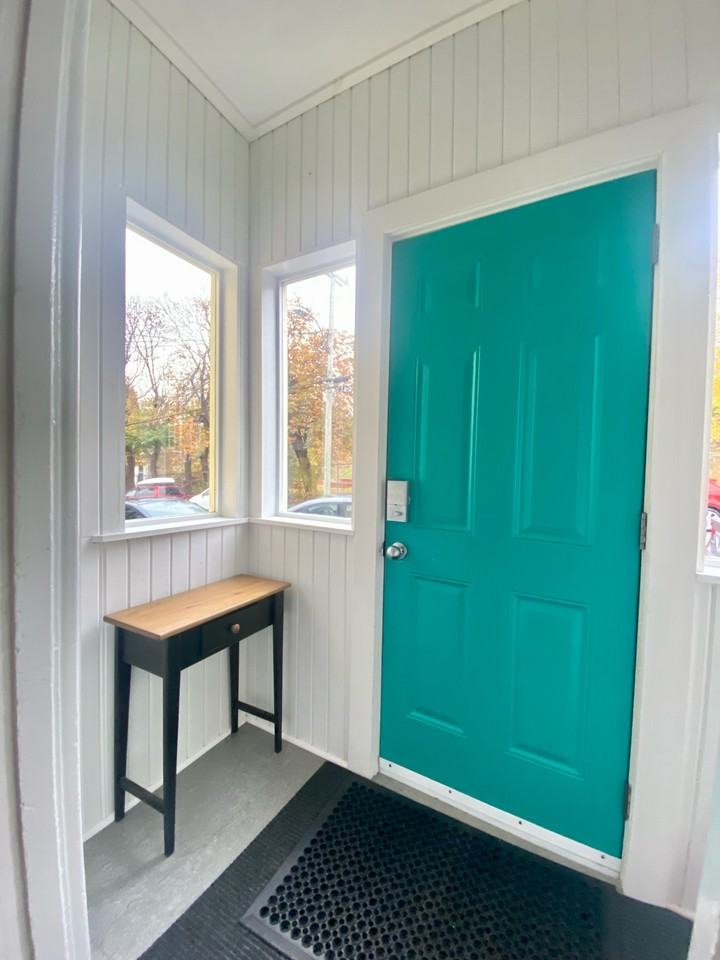 14 Barnes Road - Apt - Photo 3 of 13