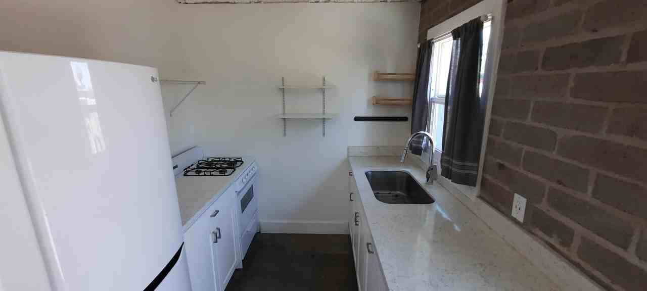 1804 W Roma Ave. - Guest House - Photo 6 of 10
