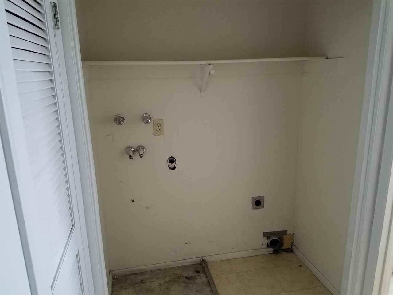 1419 W 1650 N #4 - Photo 7 of 14