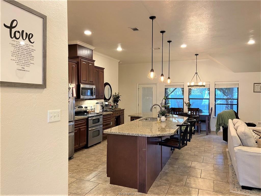 3908 Faimes Ct - Photo 2 of 5