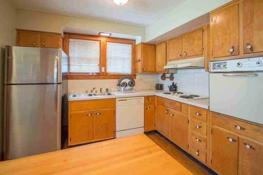 201 Forest Park Rd #1 - Photo 4 of 19