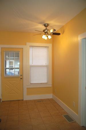 3537 Washington Ave - Photo 3 of 14