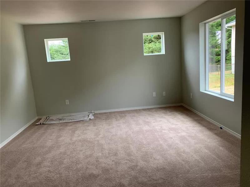 459 Providence Dr - Photo 3 of 4