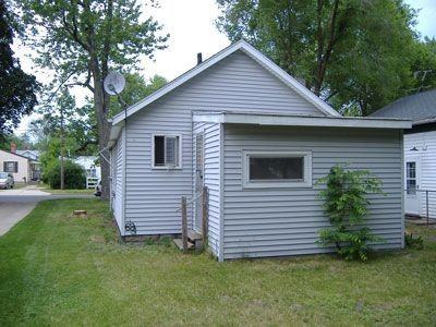 368 Burt St SE - Photo 2 of 4