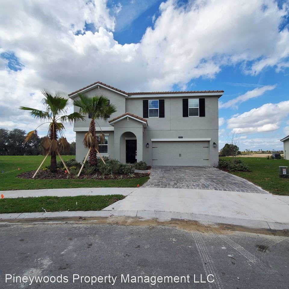 1511 Oak Marsh Loop - Photo 2 of 20