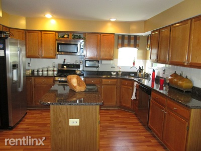 10505 Gloucester Ln #5955-1 - Photo 3 of 16