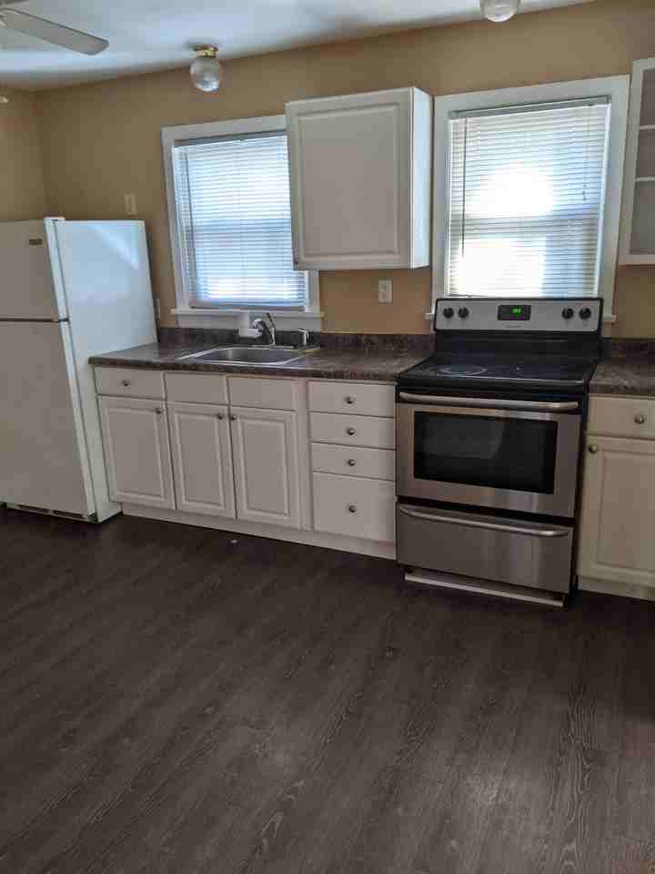 608 N James St #1 - Photo 5 of 9