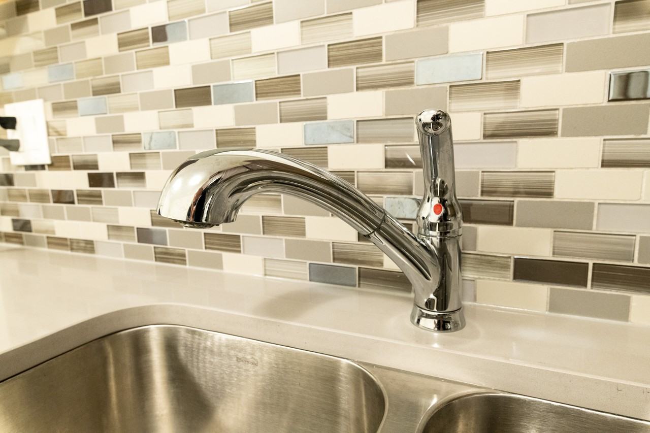 3018 East 8th Avenue - Photo 3 of 17