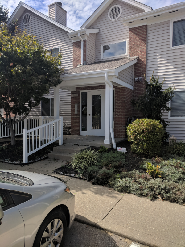 8507 Island Pines Pl #8 - Photo 2 of 12