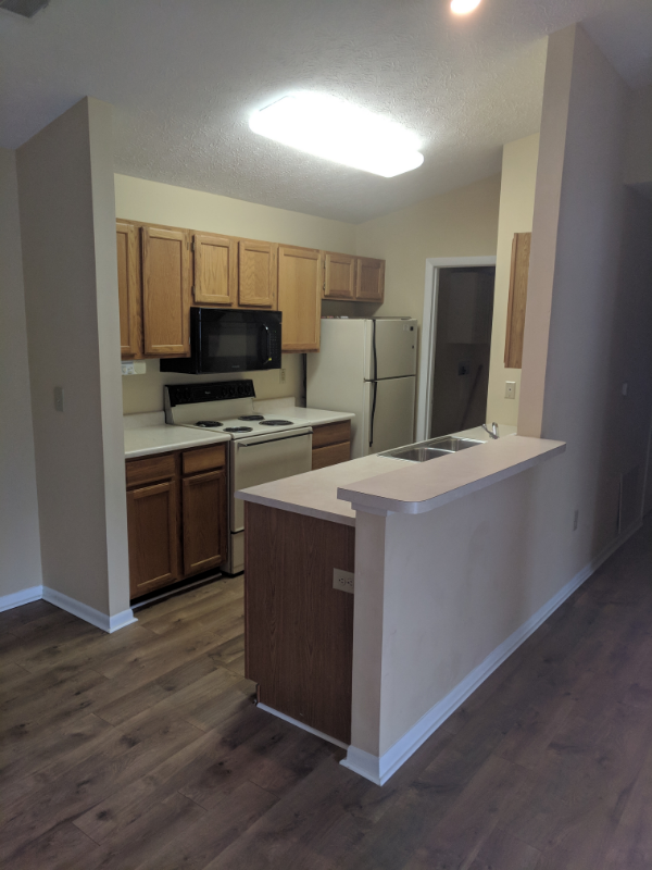 8507 Island Pines Pl #8 - Photo 3 of 12