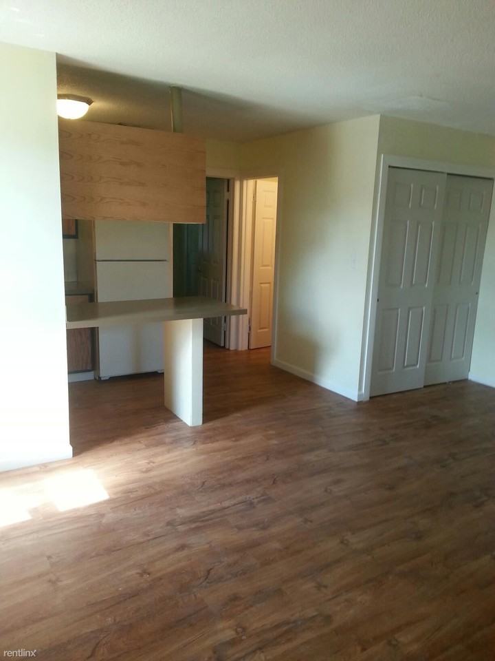 4524 Ridgely Tract Rd - Photo 2 of 5