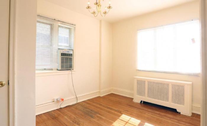 315 Montgomery Ave - Photo 2 of 9