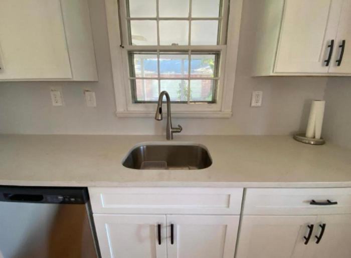 272 Saxer Ave - Photo 3 of 12