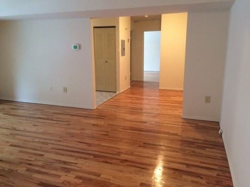 2312 Sunnyview Oval - Photo 3 of 7