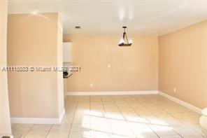 15725 Southwest 297th Terrace - Photo 3 of 10