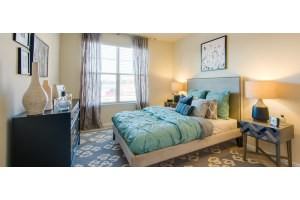 The Metropolitan at Village at Leesburg - Photo 2 of 17