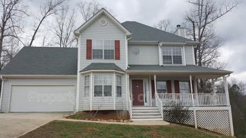 featured image of 737 Erin Dr