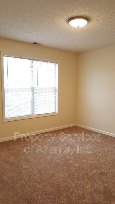 737 Erin Dr - Photo 7 of 17