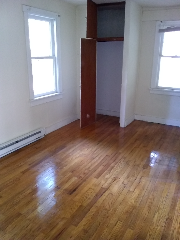 511 E Beaver Ave - Photo 5 of 7