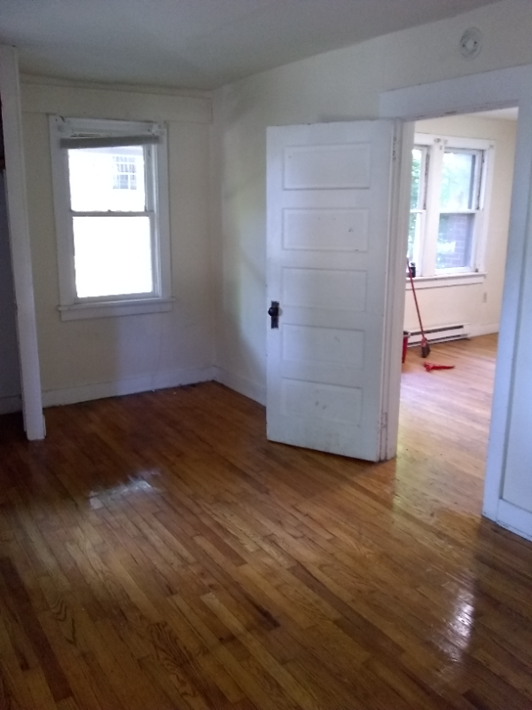 511 E Beaver Ave - Photo 6 of 7