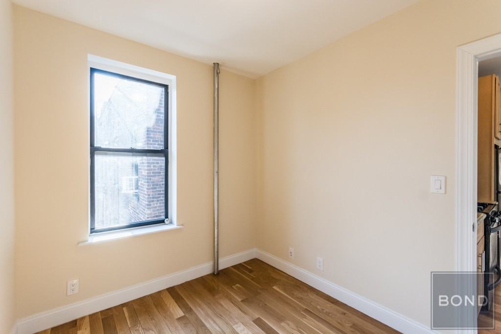 3rd Ave & East 13th St #ts - Photo 3 of 9