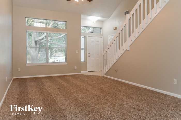 12027 Harbour Cove Dr S - Photo 3 of 15