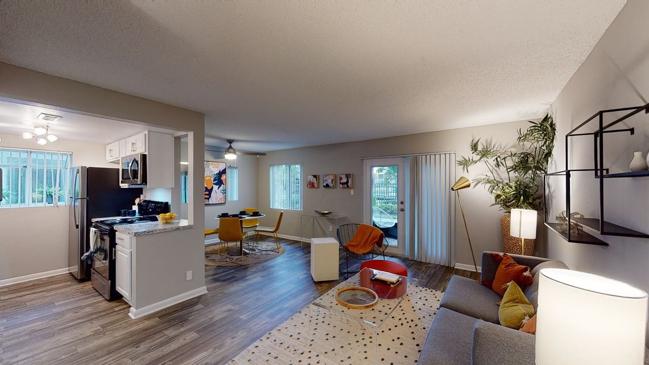 Liv at Winter Park Apartment Homes - Photo 4 of 40