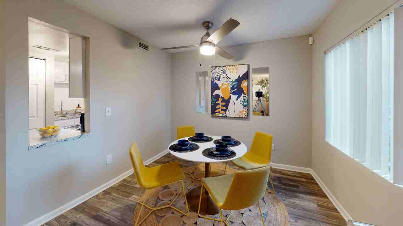 Liv at Winter Park Apartment Homes - Photo 2 of 40