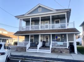 featured image of 137139 E Leaming Ave #4