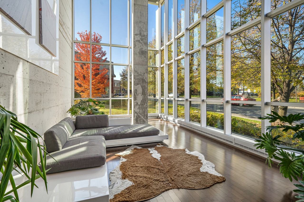 2480 Rue des Nations #306