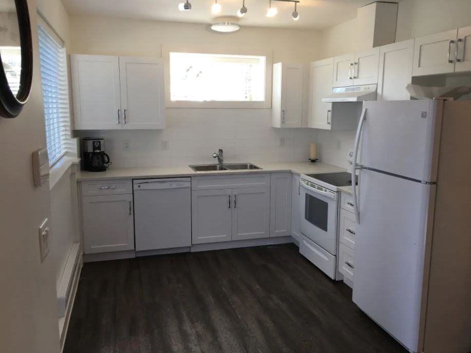 27134 35A Avenue - Photo 3 of 13