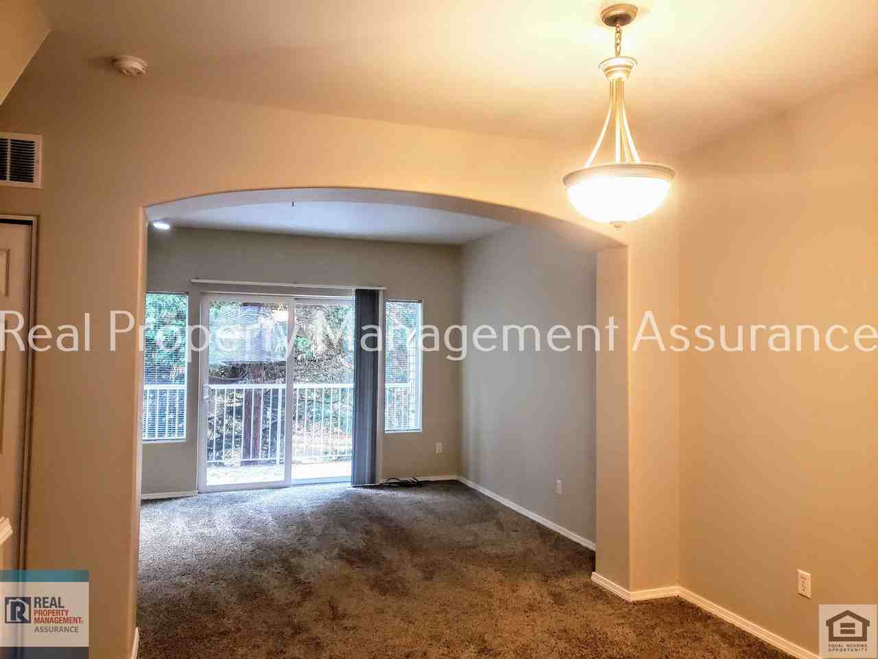 14160 Sw Barrows Rd #4 - Photo 3 of 20