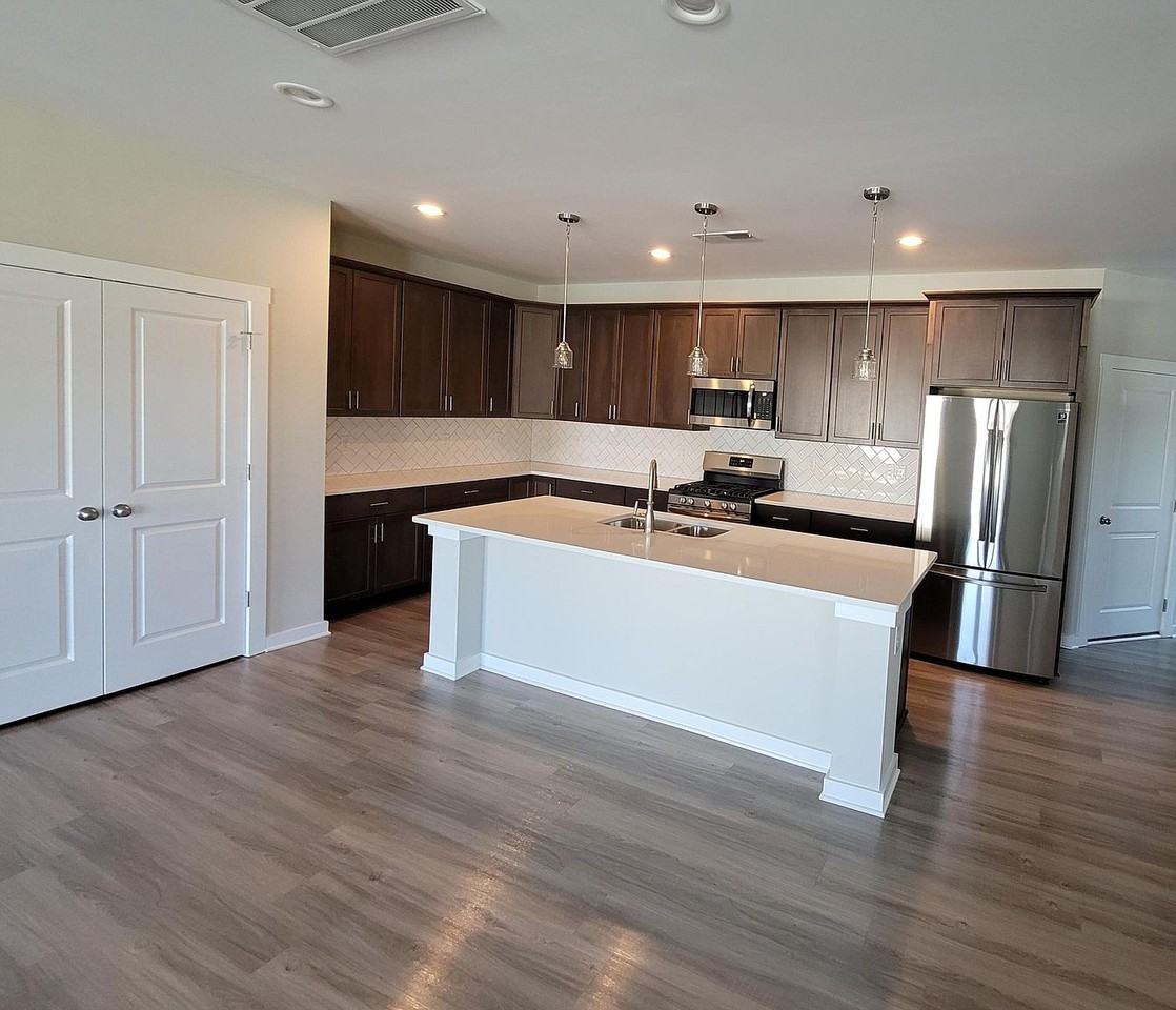 316 Cannamela Dr - Photo 3 of 27