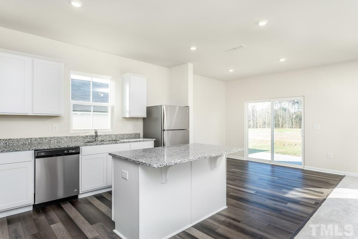 3525 Sugarplum Road - Photo 4 of 15