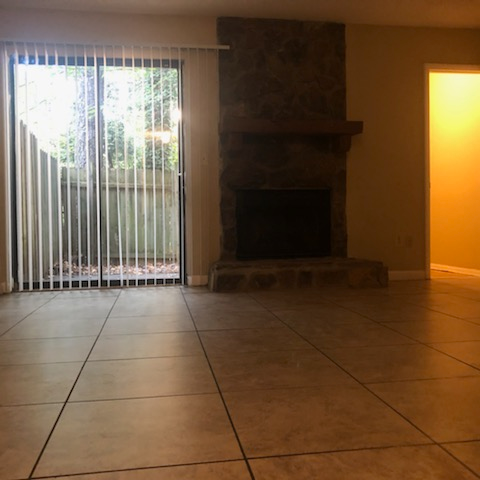 569 Northridge Crossing Dr - Photo 3 of 15