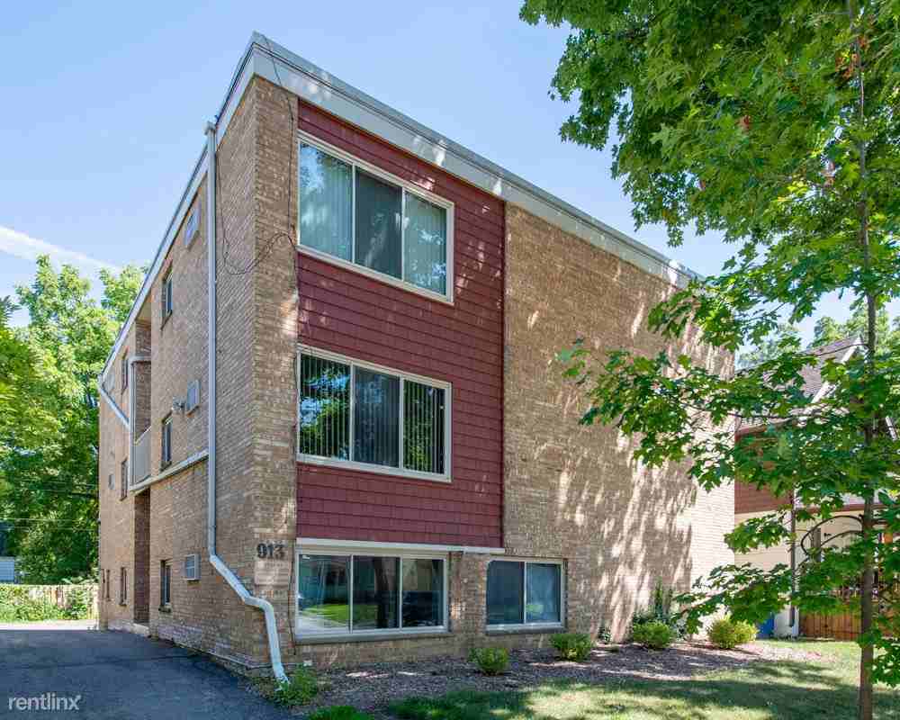 913 Dewey Ave Apartments in Ann Arbor, MI 48104 Zumper